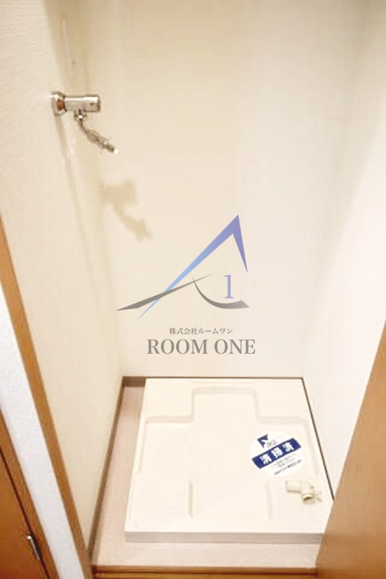 スカイコート巣鴨のその他|洗濯機置き場です。