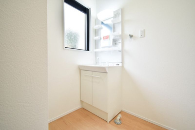 【洗面所】 | ジラソーレK