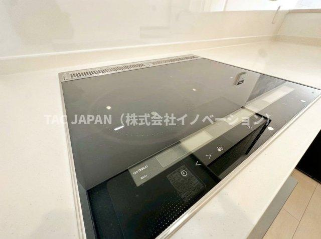 ステーションガーデンタワーのキッチン|【IHクッキングヒーター】
インテリアの一部として機能性に富み洗練された自慢のキッチンスペース。