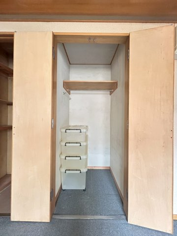 練馬区西大泉４丁目　診療所付住居　西武池袋線　大泉学園の収納