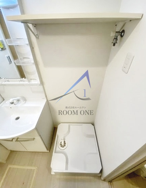 ヴォーノン曙橋の設備|洗濯機置き場です。