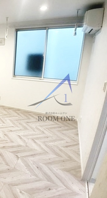 ヴォーノン曙橋の居間・リビング|洋室のお部屋です。