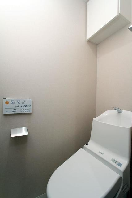 ガーデニエール砧　ＷＥＳＴのトイレ|※写真は同タイプ住戸です。