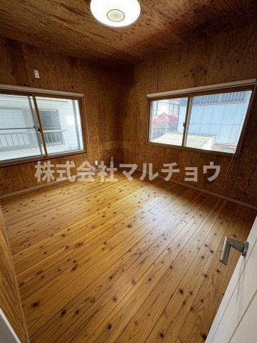 明洋3丁目戸建ての洋室|個人の部屋や寝室として使える洋室です