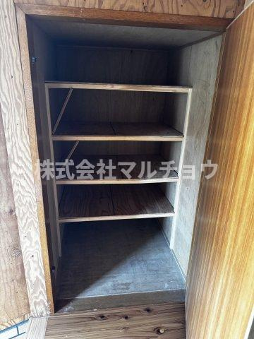 明洋3丁目戸建ての収納|こまごまとしたものを収納できそうですね