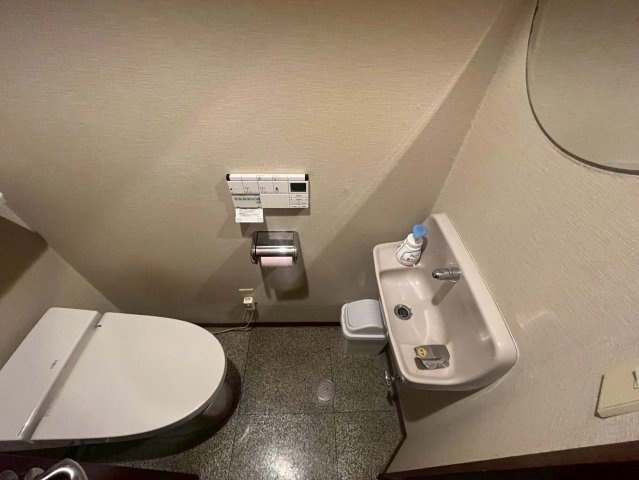 【トイレ】