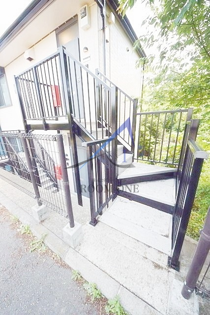 神部ハイツのエントランス|エントランスです。