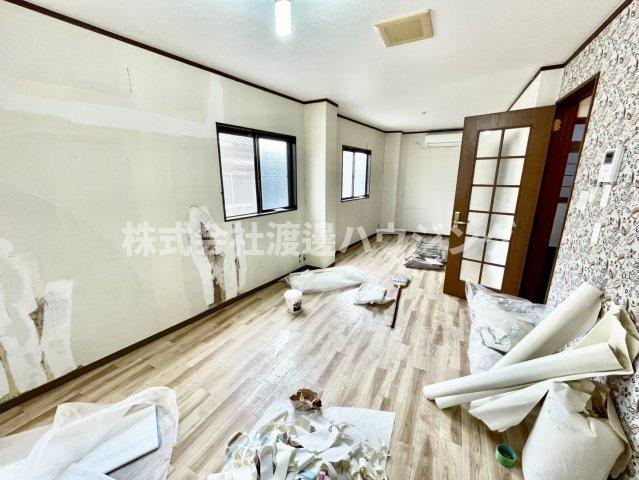 メゾンカルムの居間・リビング