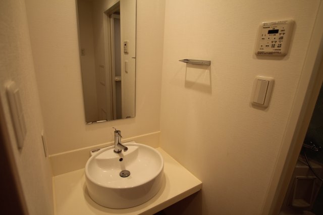 【洗面所】