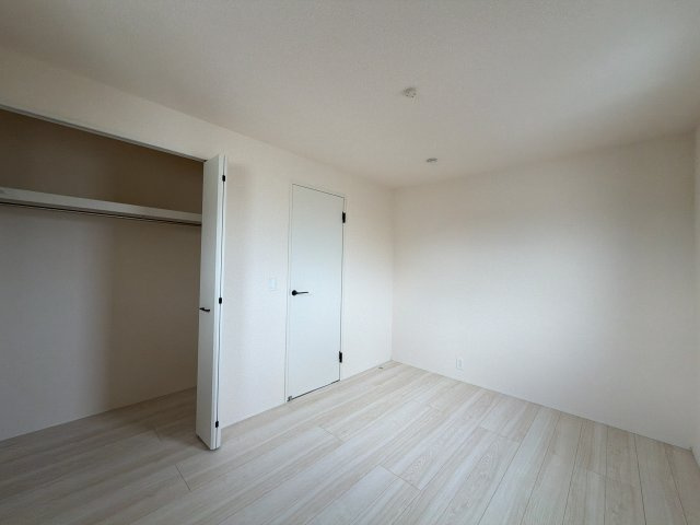 【新築戸建】高崎市上和田町01期　の洋室|■洋室｜お子様の成長に伴い、子ども部屋という空間は寝る場所、勉強する場所、遊ぶ場所だけでなく子どもたちが将来自立していく為の重要な役割を果たします。