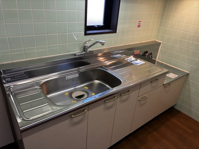 プロスペリアつくばのキッチン|＊イメージです　このタイプのキッチンが設置されています／窓はありません。