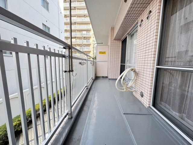 ツインシティ2番館アルス東砂のバルコニー|7.84㎡のバルコニーです♪