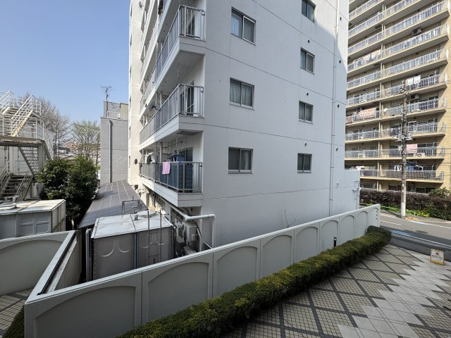 ツインシティ2番館アルス東砂の展望|前面に高い建物がなく陽当たり眺望良好です♪