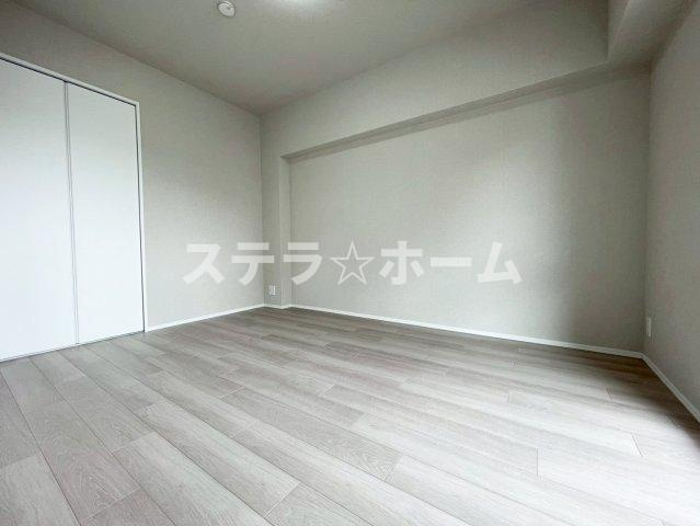 千里山サニーハイツの洋室|コンパクトで使いやすい洋室です