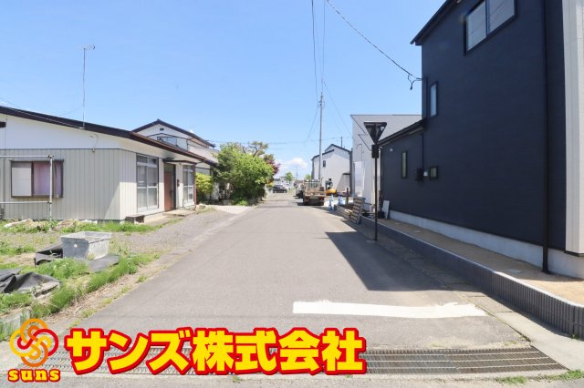 郡山市安積町長久保3丁目　　　１号棟　　　安積第3小学校、安積第2中学区の外観|北側前面道路