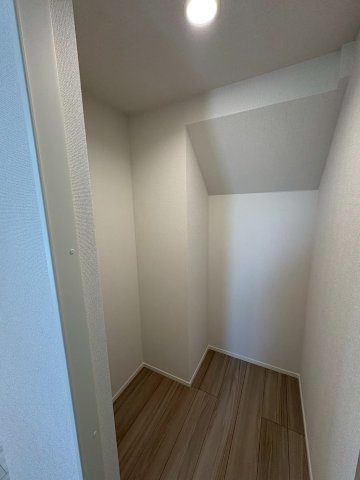 狭山市南入曽　新築分譲　西武新宿線『入曽駅』徒歩8分　【入間野小学区】の収納