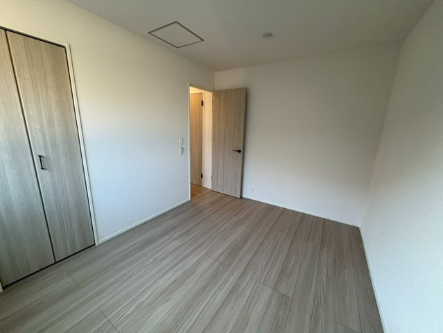 狭山市南入曽　新築分譲　西武新宿線『入曽駅』徒歩8分　【入間野小学区】の洋室