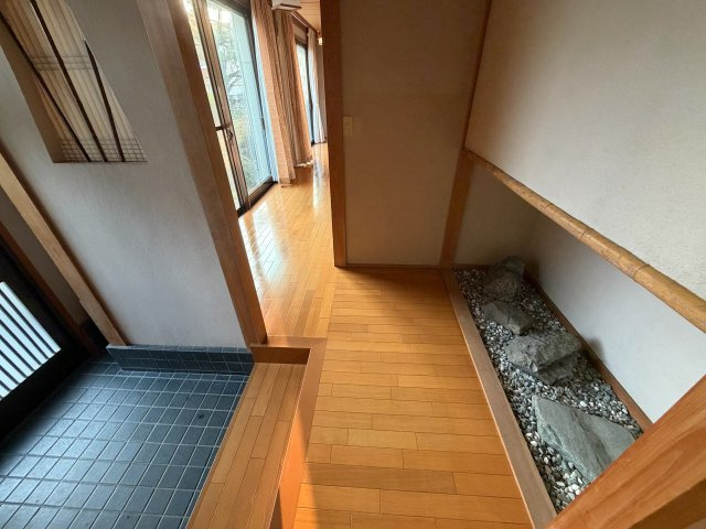 【玄関】 | 足利市久松町　ワイドバルコニー付6SLDK
