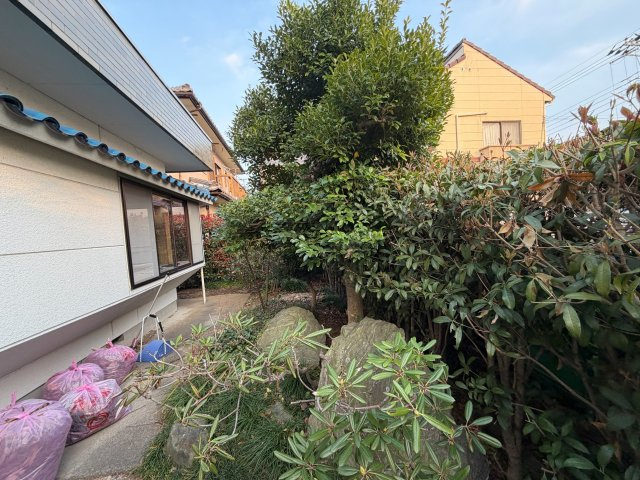 【庭】 | 足利市久松町　ワイドバルコニー付6SLDK