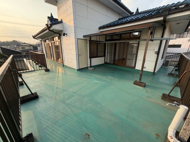 【バルコニー】 | 足利市久松町　ワイドバルコニー付6SLDK
