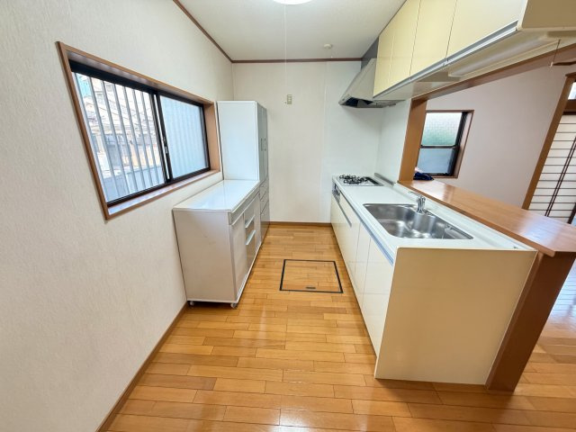 【キッチン】 | 足利市久松町　ワイドバルコニー付6SLDK