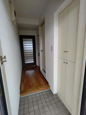 【玄関】 | ライオンズマンション西八王子第3(ライオンズマンションニシハチオウジダイサン)
