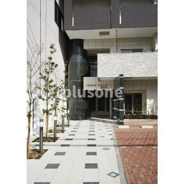 ARROW FIELDS貮番館のエントランス
