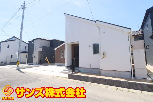 郡山市安積町長久保3丁目　　　2号棟　　　安積第3小学校、安積第2中学区の外観|北西側から見た外観♪