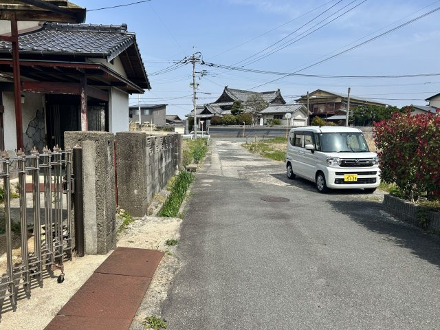 【前面道路含む現地写真】 | 中白川町2丁目売地