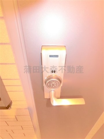グランドコンシェルジュ大森西の玄関