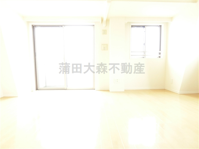 グランドコンシェルジュ大森西の居間・リビング