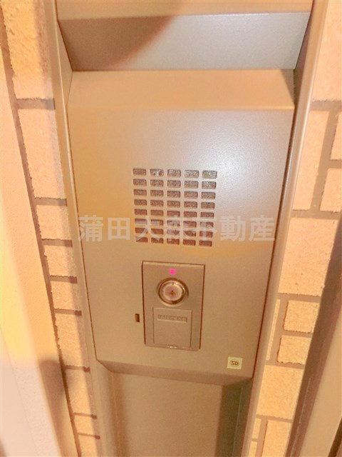 グランドコンシェルジュ大森西の玄関