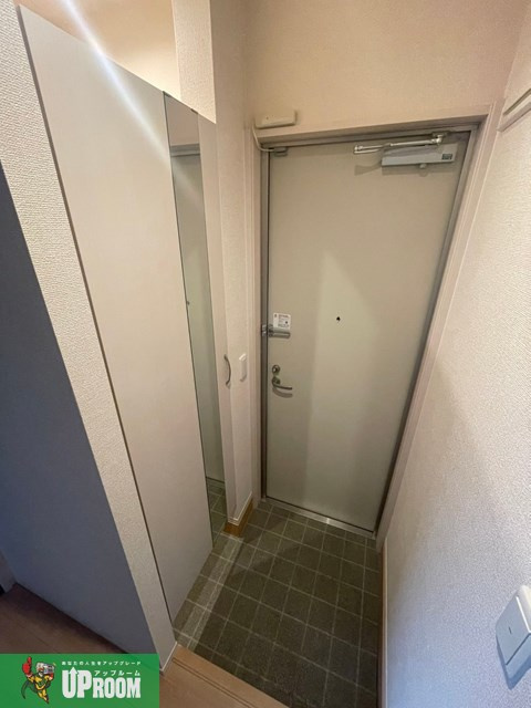 トリエタージュの玄関