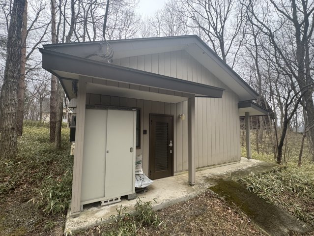 ハイランド近辺で事務所利用可！リノベして民泊施設にも最適♪高久乙