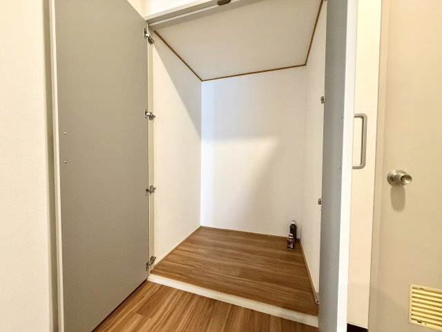 南ヶ丘アイリスA棟の収納