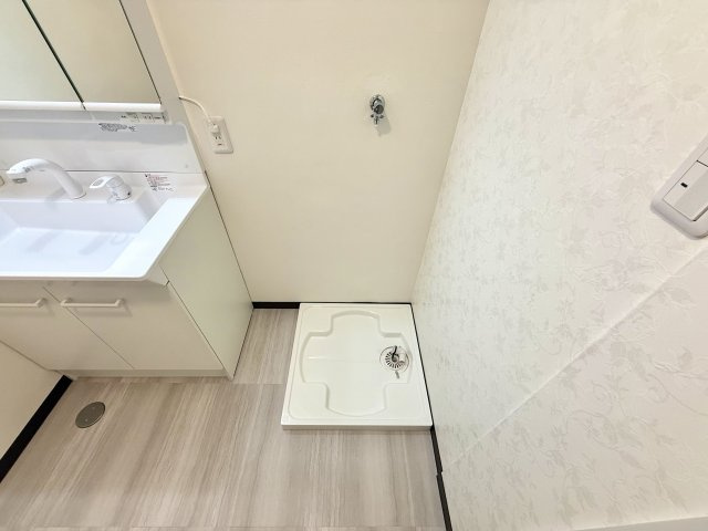 南ヶ丘アイリスA棟のランドリースペース