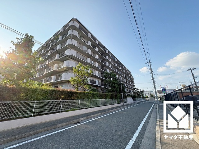 武庫川ニュースカイハイツの外観|2沿線利用可能で、毎日の通勤・通学だけでなく、休日のお出かけまで利便性に優れています。