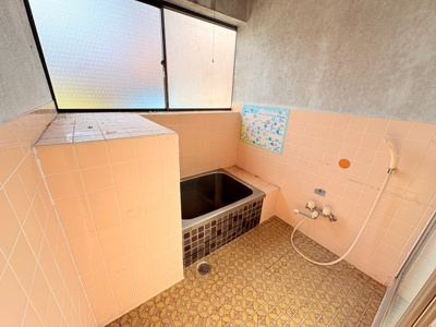 【浴室】 | 阿賀野市安野町　店舗兼戸建