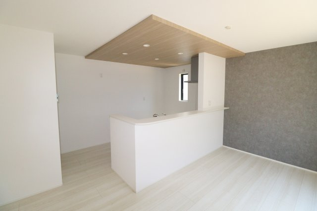 郡山市安積町長久保3丁目　　　３号棟　　　安積第3小学校、安積第2中学区のキッチン