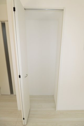 郡山市安積町長久保3丁目　　　３号棟　　　安積第3小学校、安積第2中学区の収納