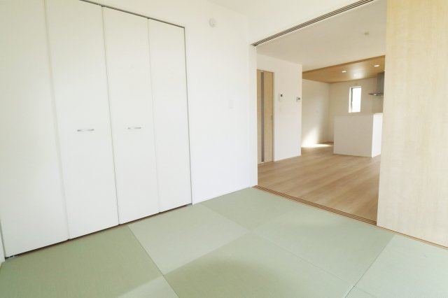 郡山市安積町長久保3丁目　　　３号棟　　　安積第3小学校、安積第2中学区の和室|※同社施工例