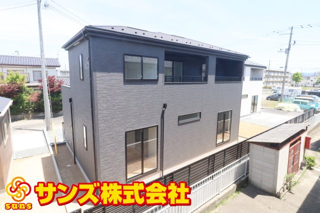 郡山市安積町長久保3丁目　　　３号棟　　　安積第3小学校、安積第2中学区の外観|南西側から見た外観♪