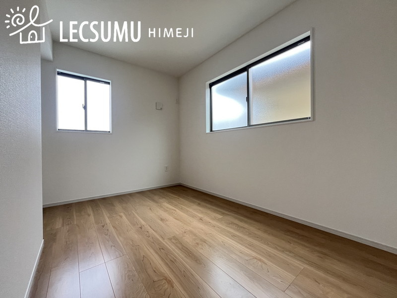 姫路市玉手1期/新築戸建の洋室