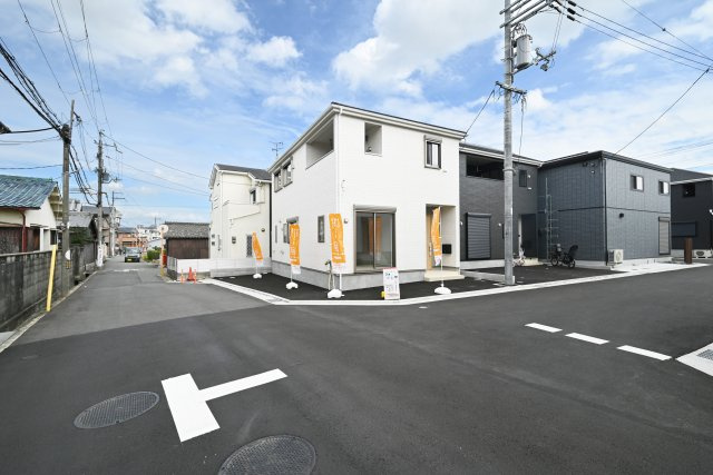 クレイドルガーデン摂津市鳥飼和道新築一戸建て｜全12区画＋駐車1台可