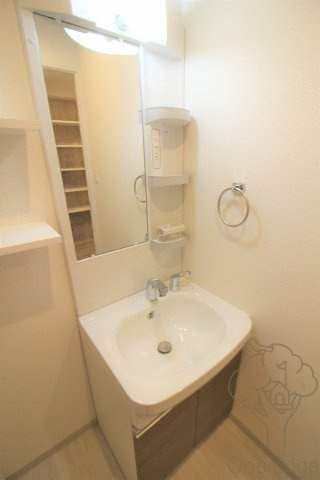 LaCASA新北野Ⅱの独立洗面台