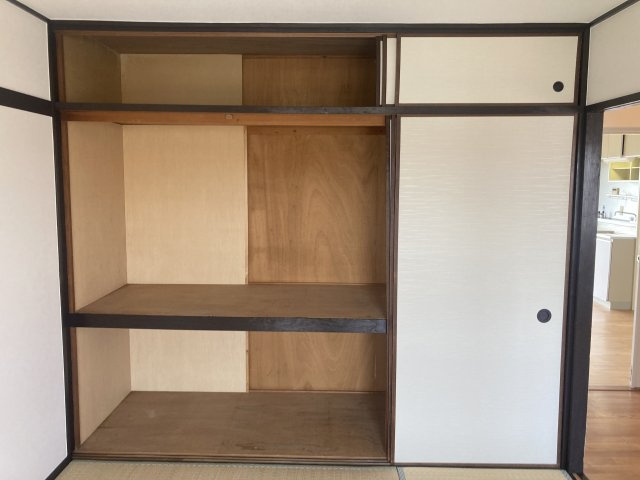 すずらん台コートの収納|大きな押入れを完備