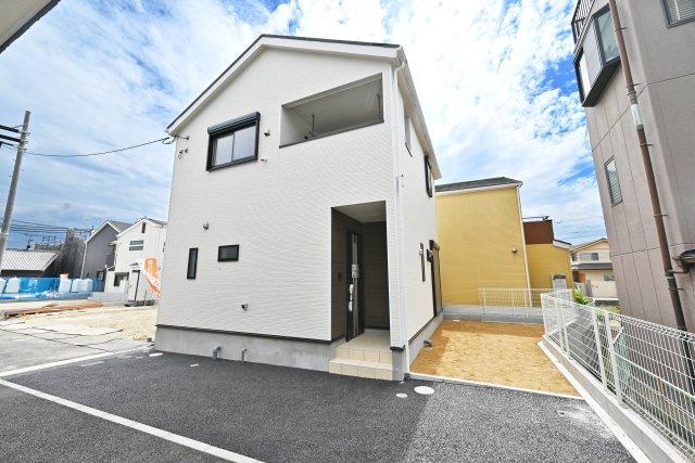 クレイドルガーデン摂津市鳥飼和道新築一戸建て｜全12区画＋駐車1台可の外観|6号棟外観写真です。