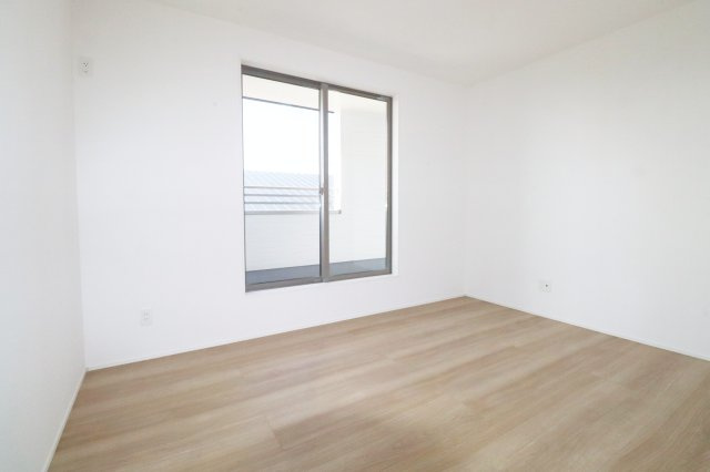 郡山市安積町長久保3丁目　　　４号棟　　　安積第3小学校、安積第2中学区の洋室|※同社施工例