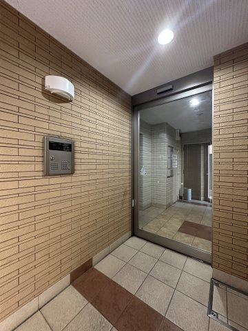 【エントランス】