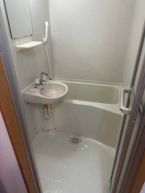 メゾン石神東池袋の浴室